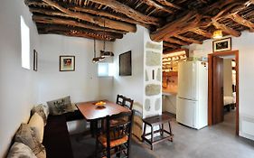 Giourgas Cottage Milos Island